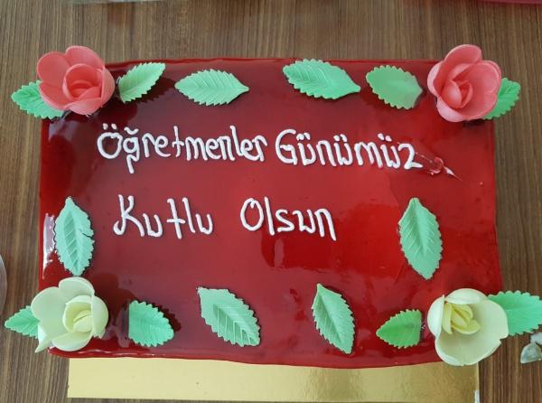 Öğretmenler Günümüz Kutlu Olsun