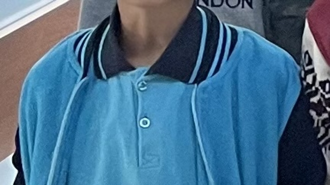 Okul Kıyafeti